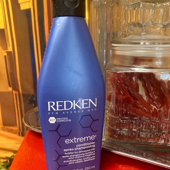 Reskin Shampoos, Conditioners and style products at a bargain price. - Picture 4 of 12